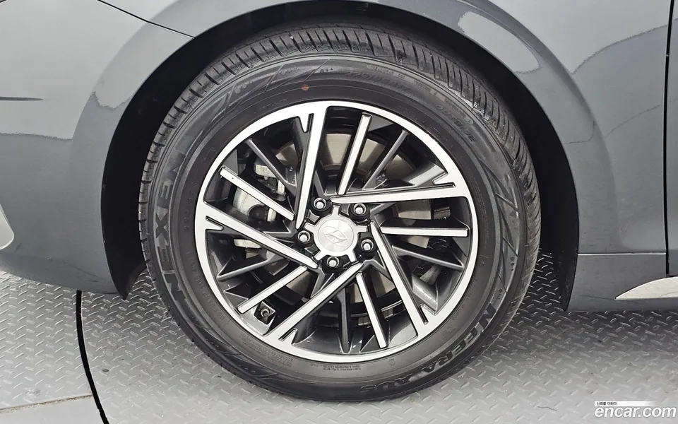 Hyundai Grandeur IG 3.0 LPi () 2022 — миниатюра 2