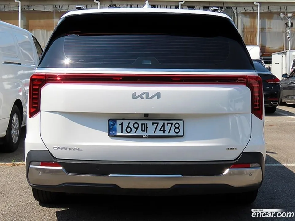 Kia Carnival HEV 9 2024 — миниатюра 4