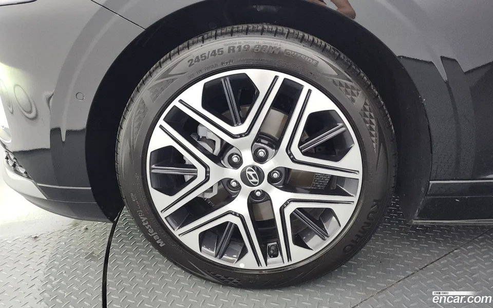 Hyundai Grandeur 2.5 2WD 2024 — миниатюра 5
