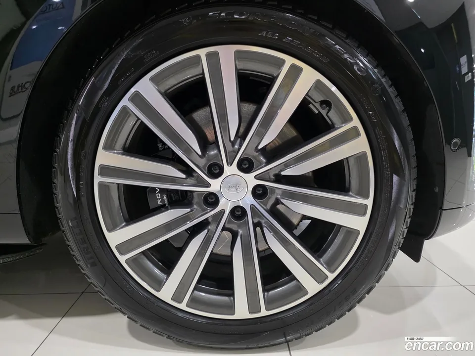 Land Rover Range Rover P530 AB LWB 2024 — миниатюра 2
