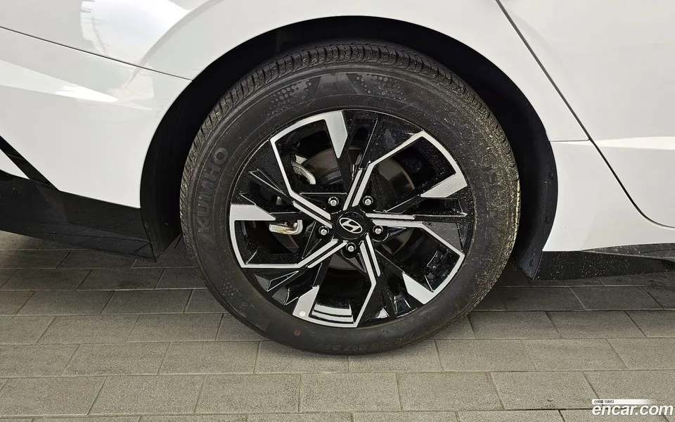 Hyundai Sonata The Edge 2.0 2024 — миниатюра 5