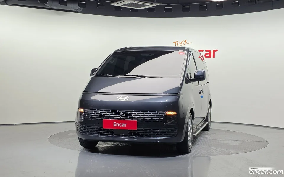 Hyundai Staria HEV 1.6 9 2024 — миниатюра 3