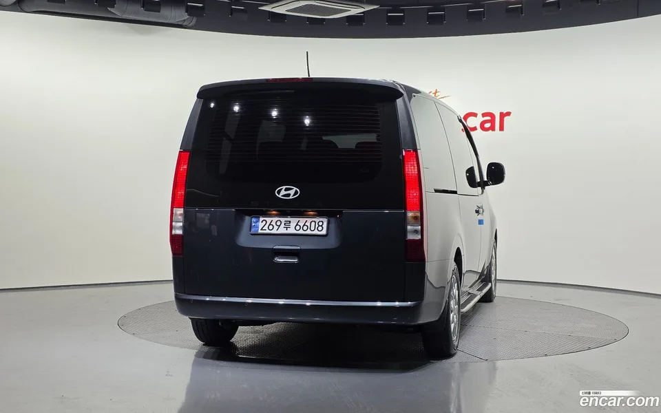 Hyundai Staria HEV 1.6 9 2024 — миниатюра 4