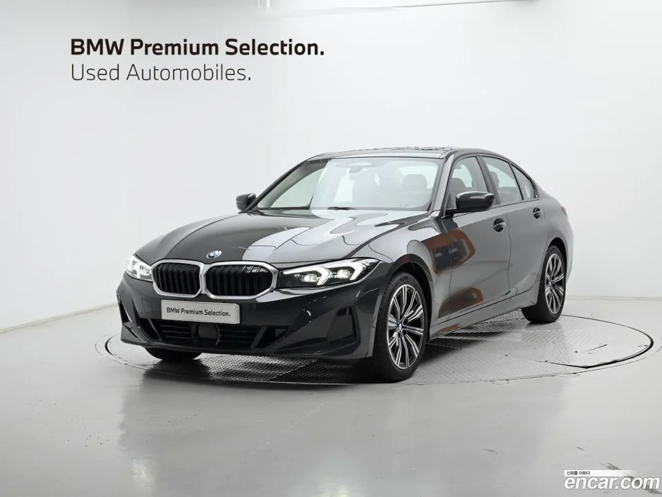 BMW 3 Series 320i 2025 — фото 1, купить с доставкой в Москву