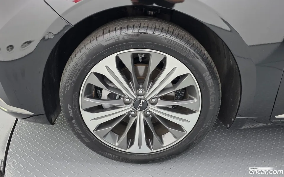 Kia K8 Hybrid 2022 — миниатюра 2