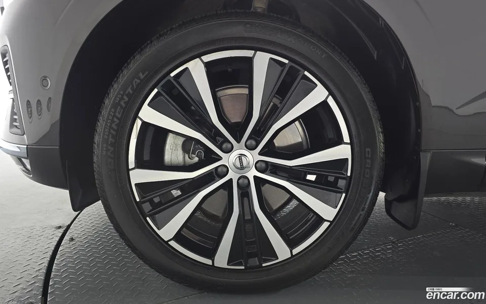 Volvo XC60 B6 2024 — миниатюра 5