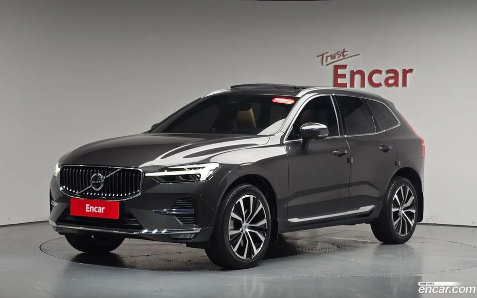 Volvo XC60 B6 2024 — фото 1, купить с доставкой в Москву