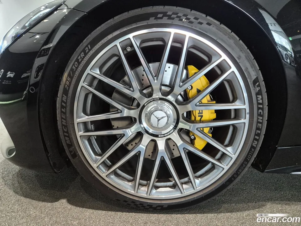 Mercedes-Benz AMG GT AMG GT55 4MATIC+ 2025 — миниатюра 5