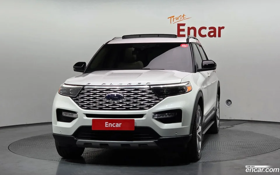 Ford Explorer 3.0 4WD 2022 — миниатюра 3