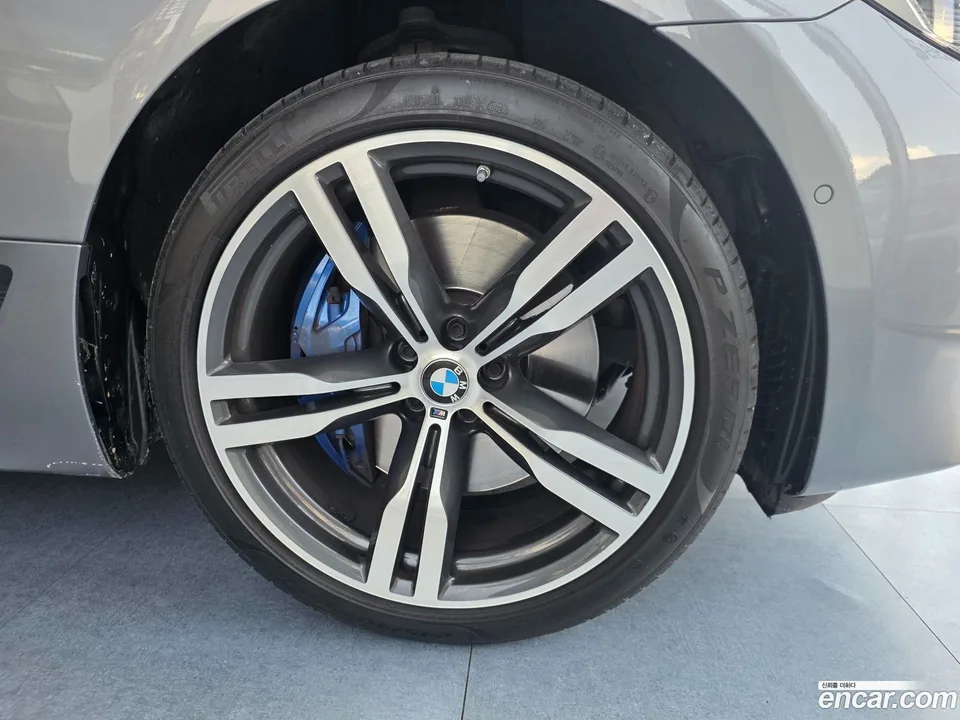 BMW 6 Series GT 630i xDrive M 2024 — миниатюра 2