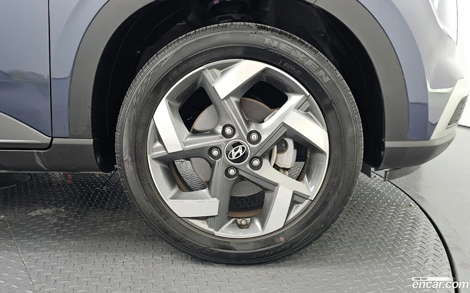Hyundai Venue 1.6 2023 — миниатюра 5