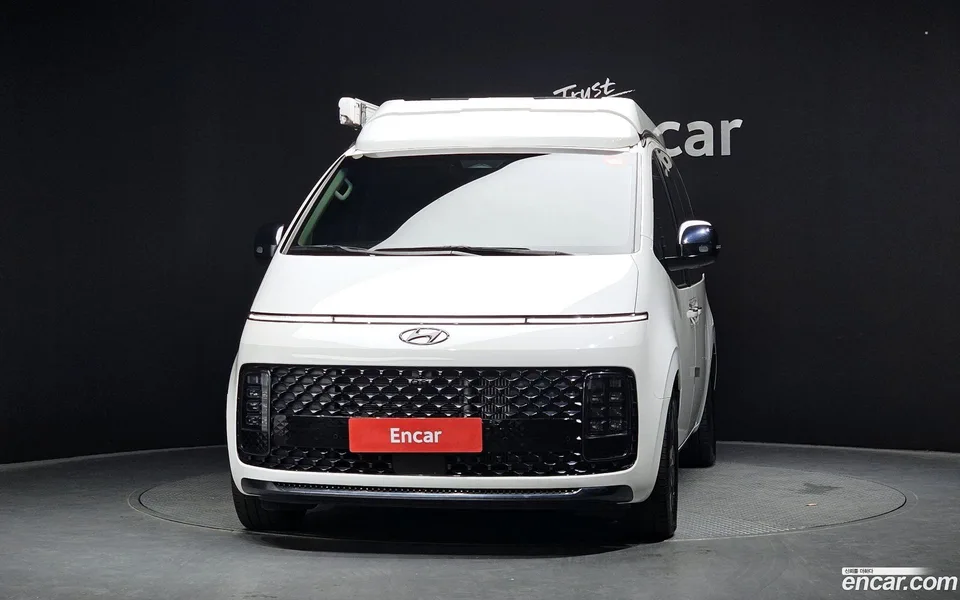 Hyundai Staria 4WD 2022 — миниатюра 3