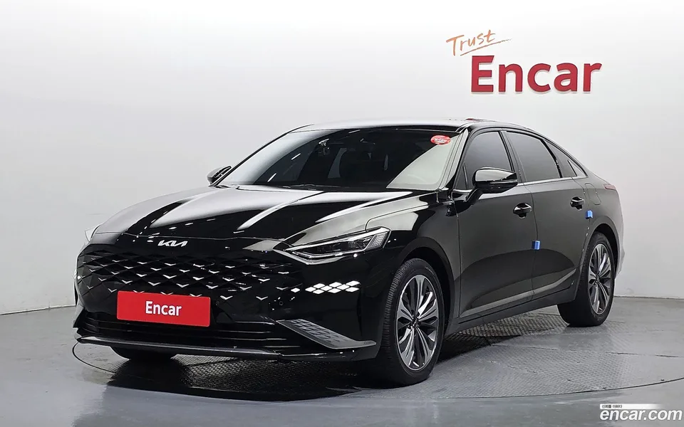 Kia K8 Hybrid 2022