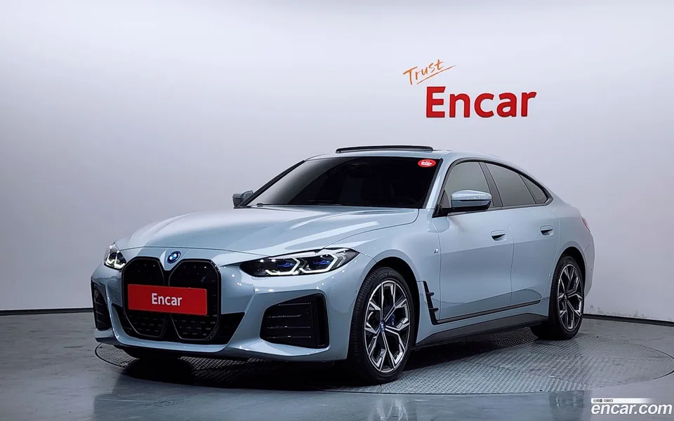 BMW i4 eDrive40 M 2023 — фото 1, купить с доставкой в Москву