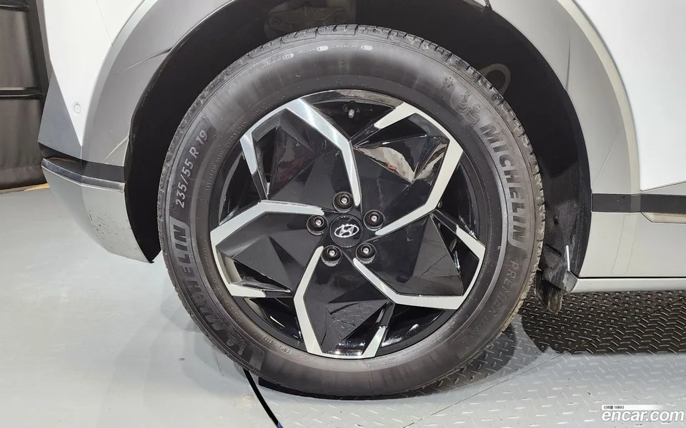 Hyundai Ioniq 5 2023 — миниатюра 5