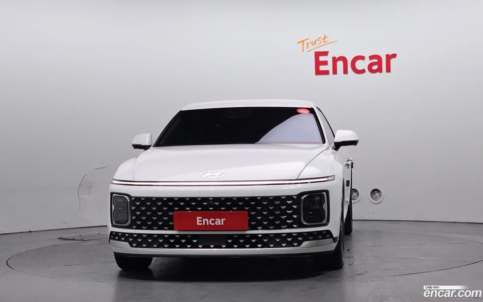 Hyundai Grandeur Hybrid 2023 — миниатюра 3