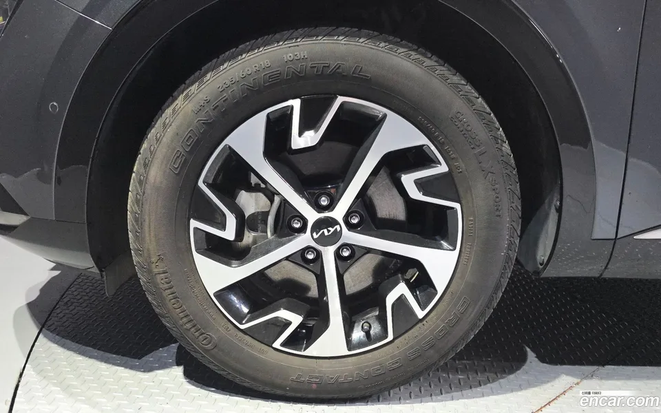 Kia Sportage Hybrid 2WD 2023 — миниатюра 2