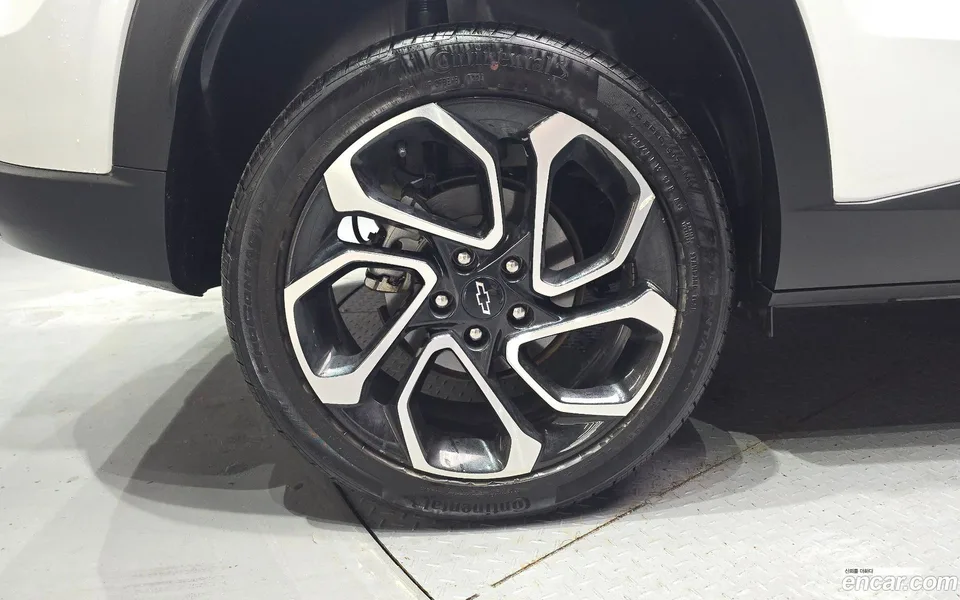 Chevrolet Trax Crossover 1.2 RS 2024 — миниатюра 5
