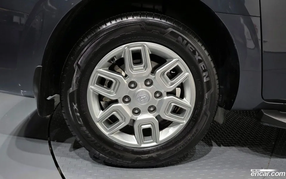 Hyundai Staria L3.5 5 2024 — миниатюра 5