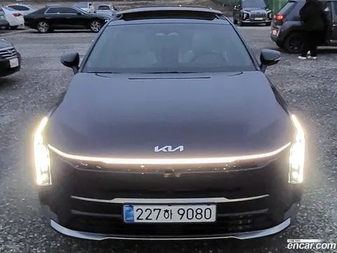 Kia K8 Hybrid 2025 buy in Moscow
