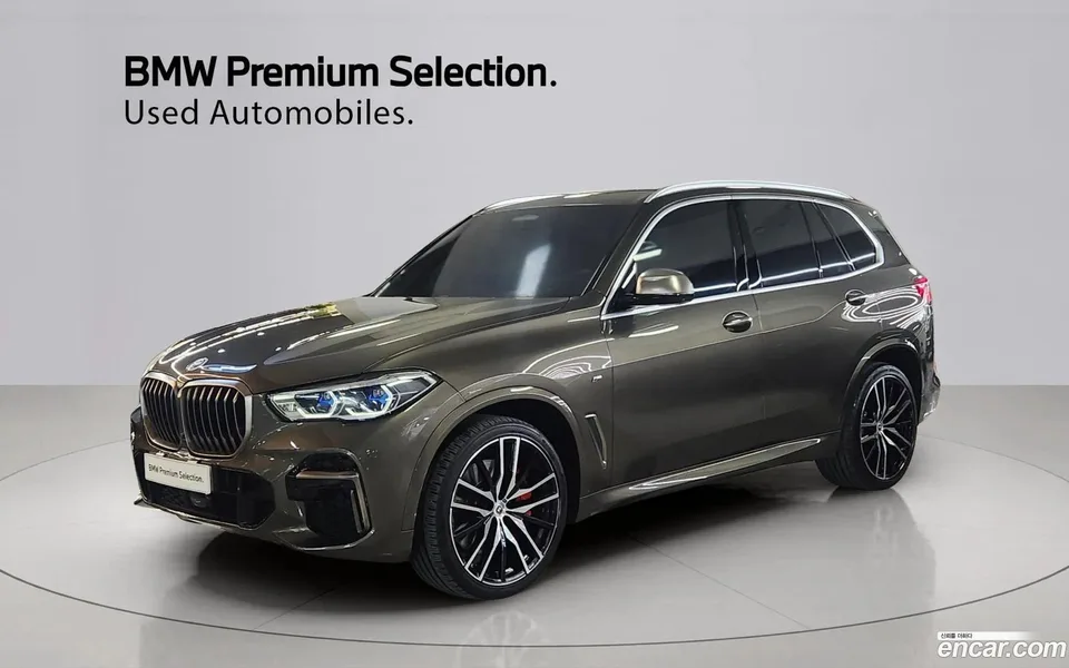 BMW X5 M50i 2023 — photo 1, buy with delivery to Moscow