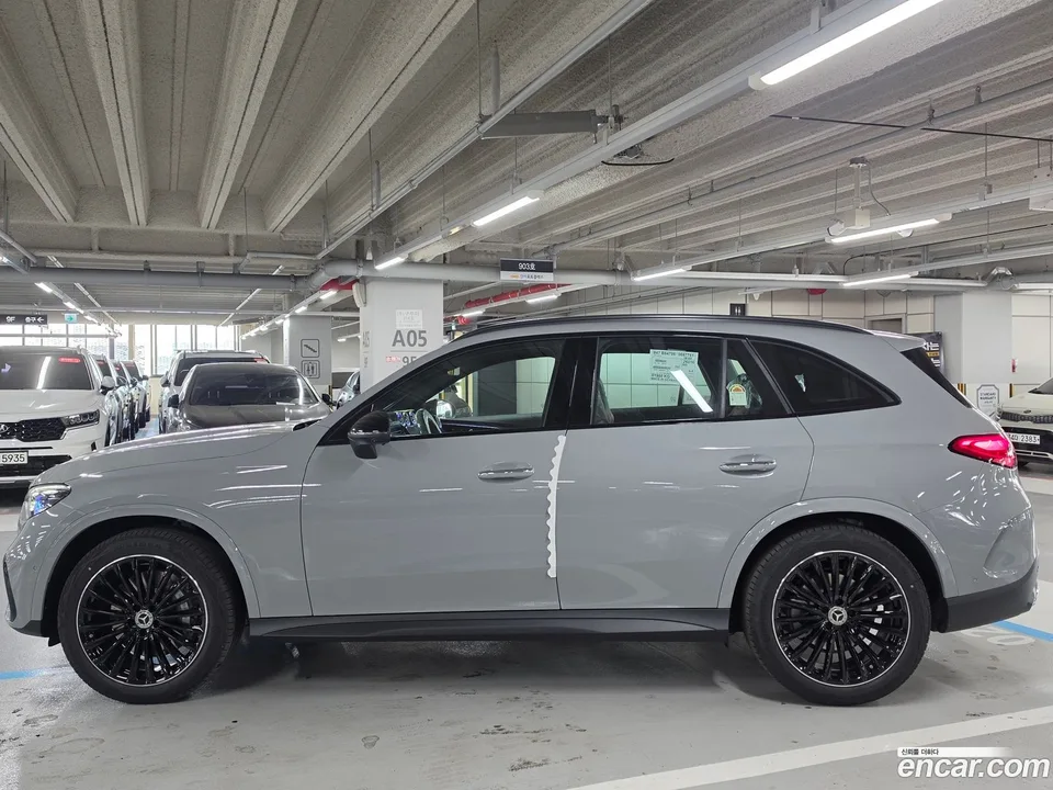 Mercedes-Benz GLC-Class GLC300 4MATIC AMG Line 2026 — миниатюра 5