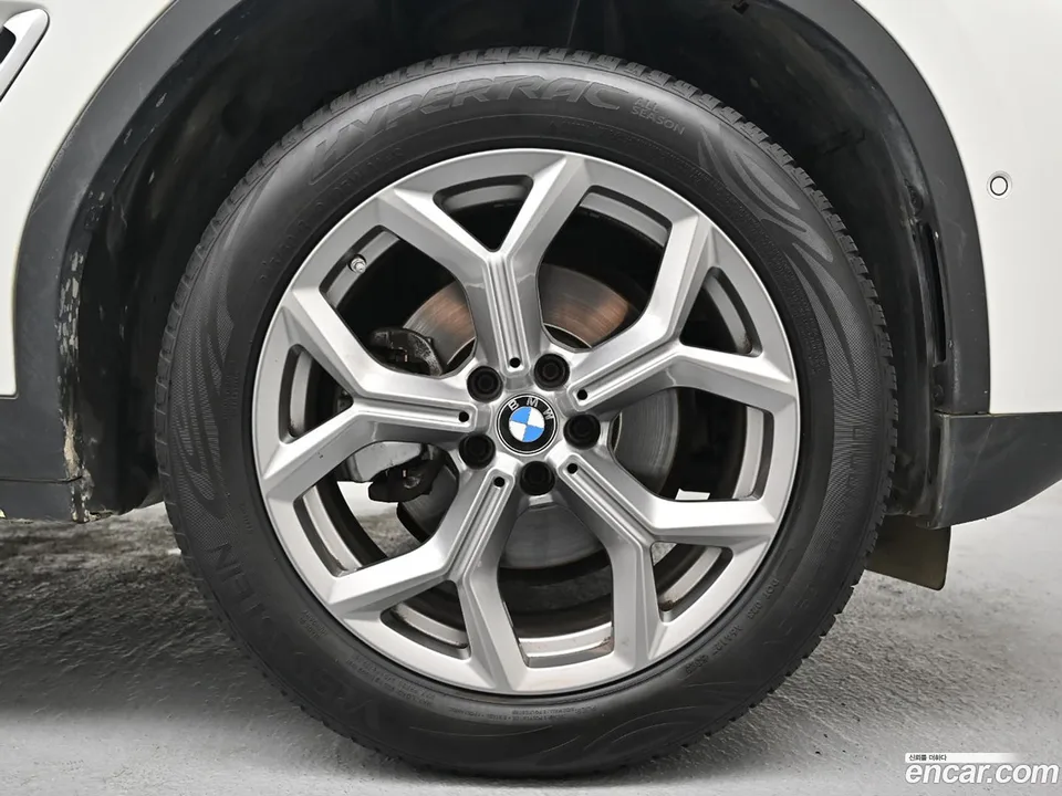 BMW X4 xDrive20i xLine 2022 — миниатюра 2