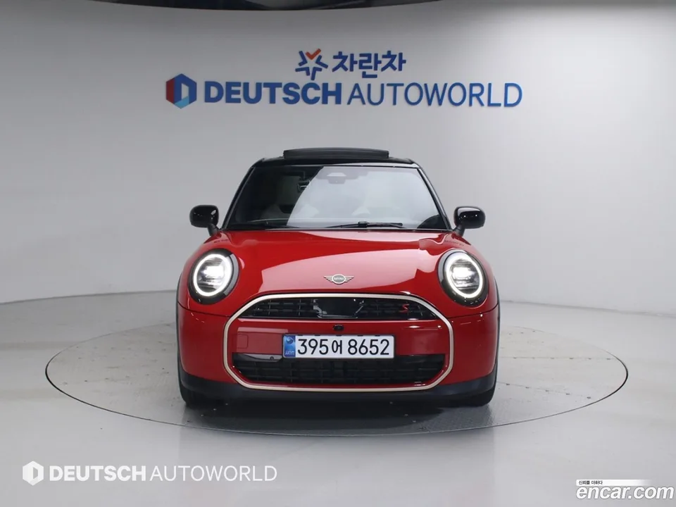 MINI Cooper S 5 2025 — миниатюра 3