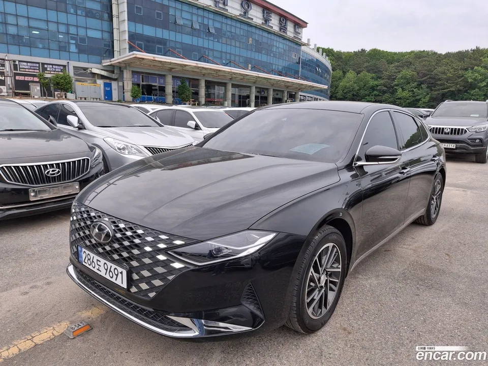 Hyundai Grandeur IG 3.0 LPi () 2022 — миниатюра 3