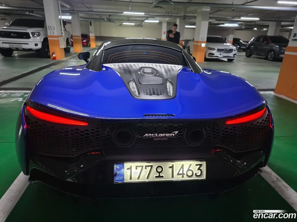 McLaren Artura 3.0 2023 — миниатюра 4