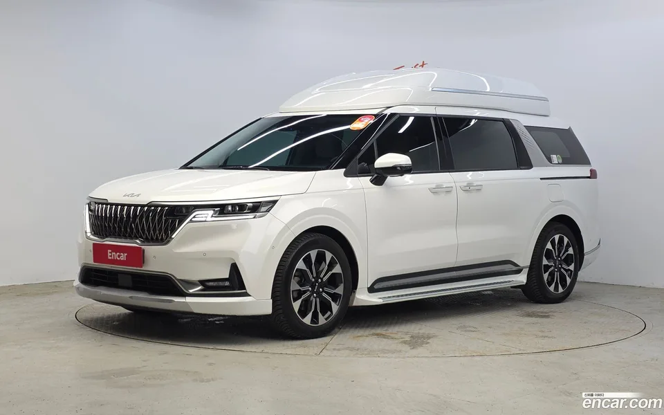 Kia Carnival 9 2022 — фото 1, купить с доставкой в Москву