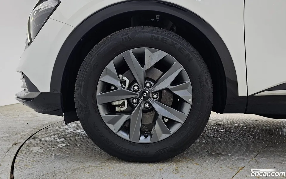 Kia Sportage 1.6 2WD 2022 — миниатюра 2