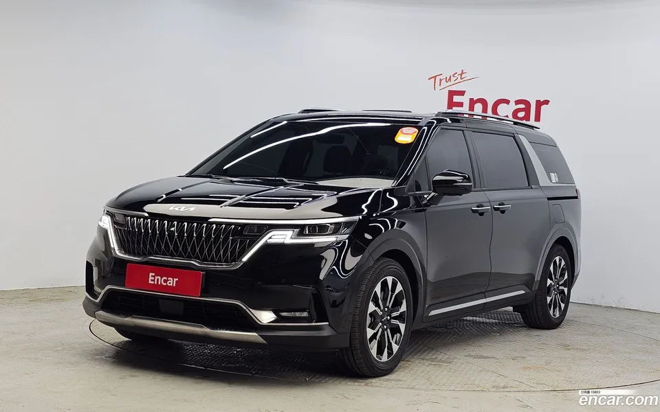 Kia Carnival 9 2023 — фото 1, купить с доставкой в Москву