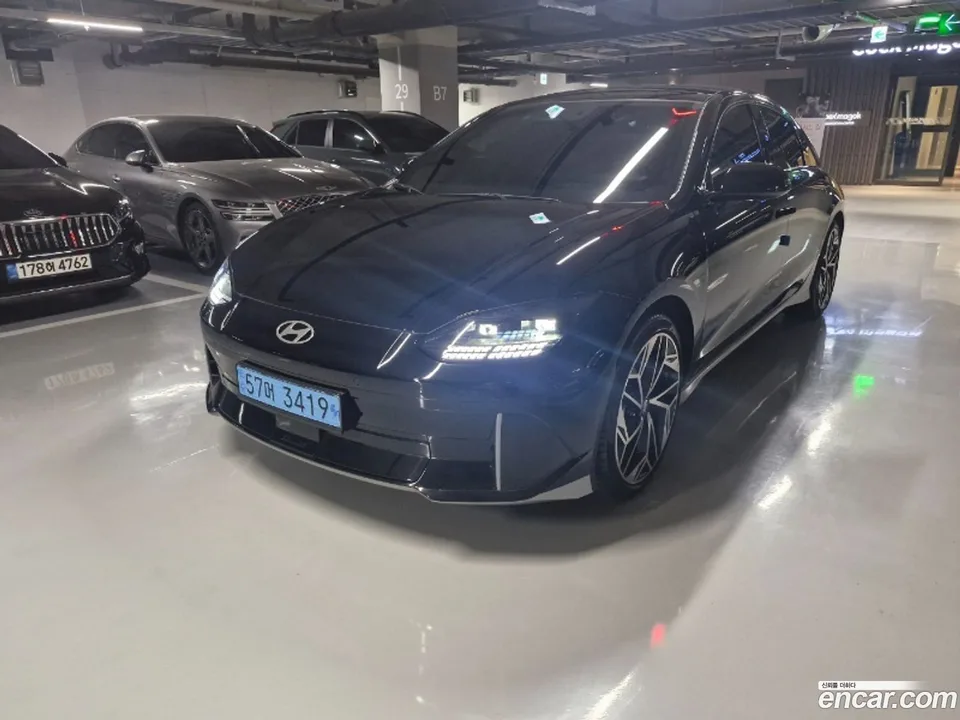 Hyundai Ioniq 6 AWD 2023 — photo 1, buy with delivery to Moscow