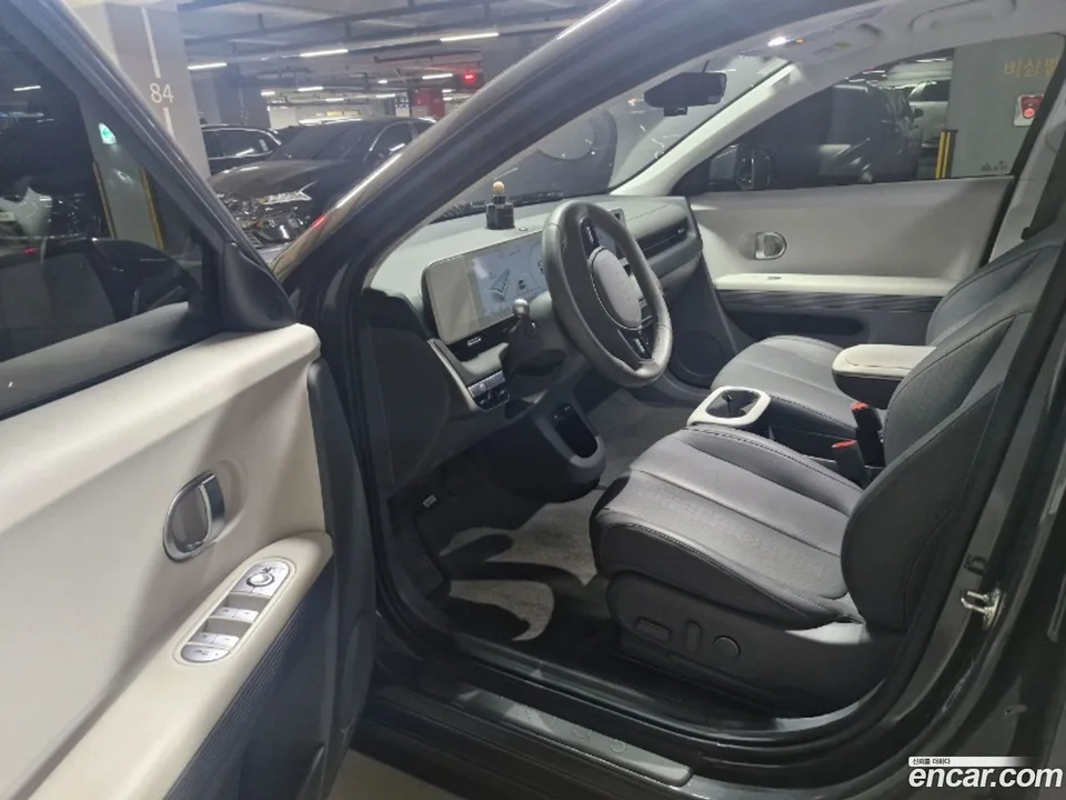 Hyundai Ioniq 5 2024 — thumbnail 2