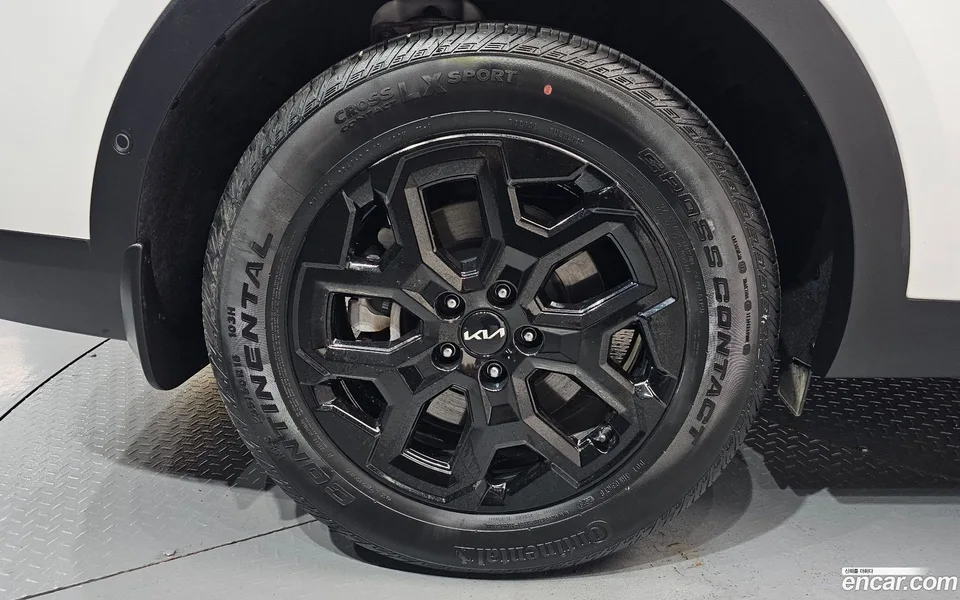 Kia Sorento HEV 1.6 2WD 2023 — миниатюра 2