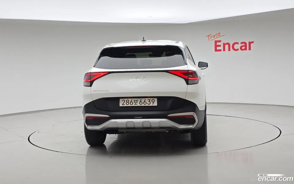 Kia Sportage 1.6 2WD 2024 — миниатюра 4