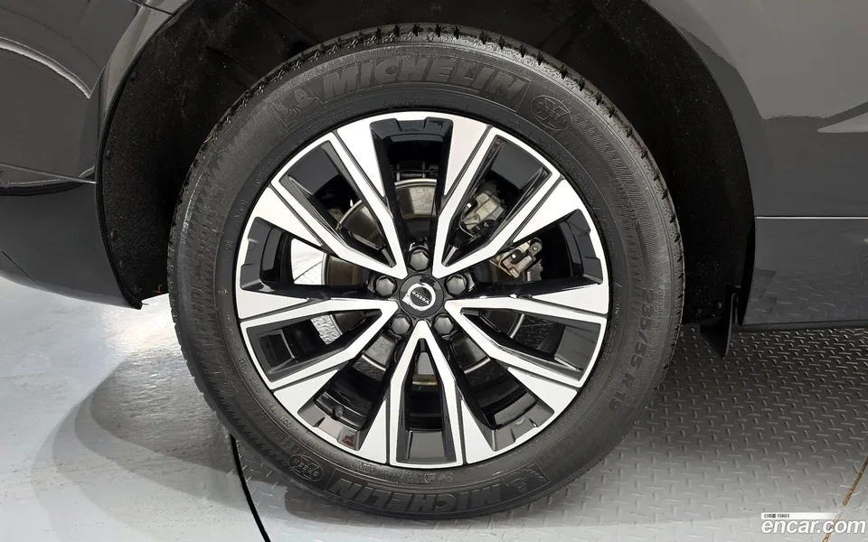 Volvo XC60 B5 2023 — миниатюра 2