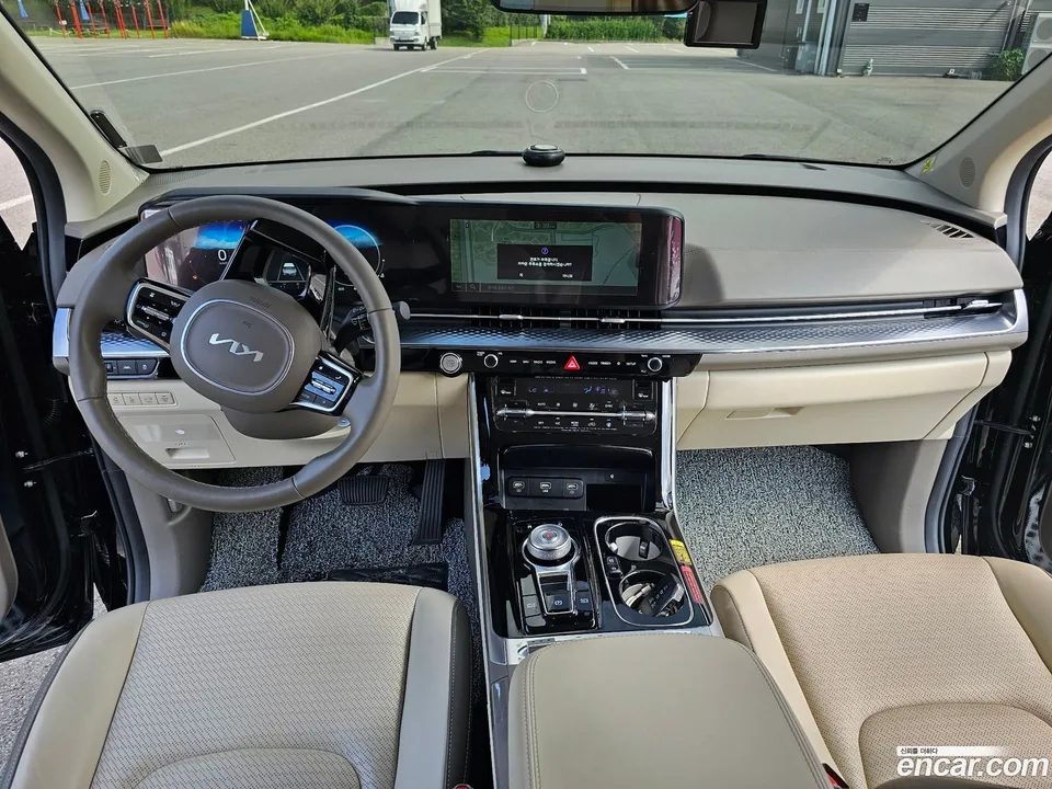 Kia Carnival 7 2023 — миниатюра 5