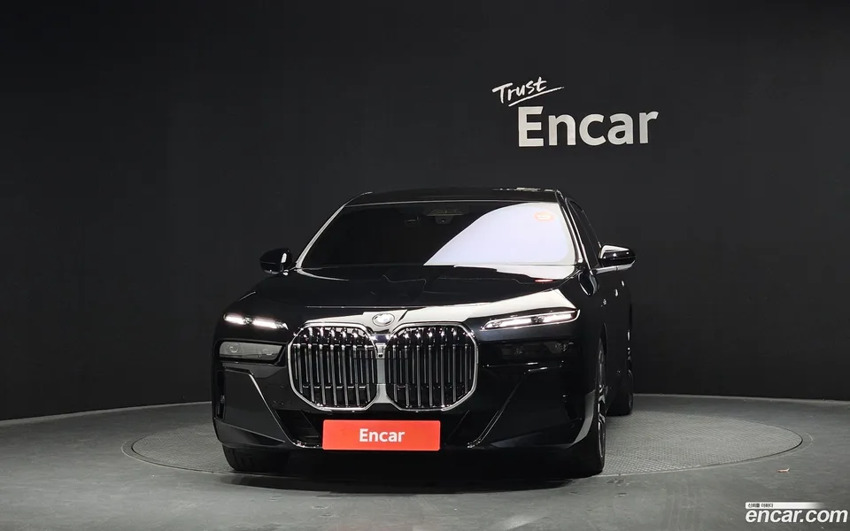 BMW 7 Series 740d xDrive M 2025 — миниатюра 3