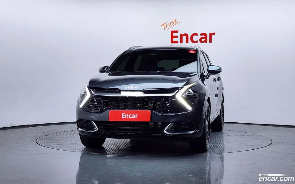 Kia Sportage 1.6 2WD 2023 — миниатюра 3