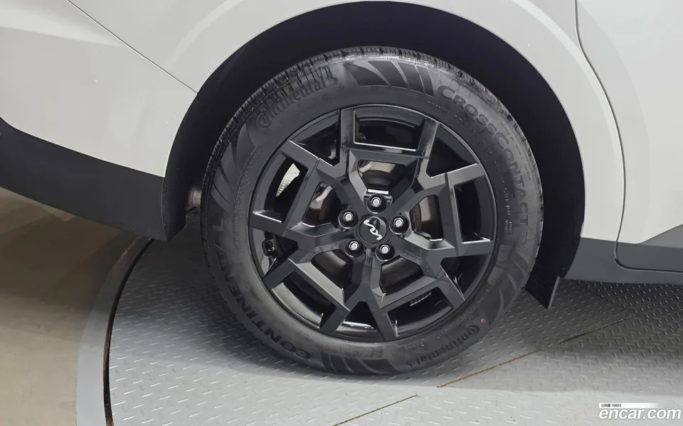 Kia Carnival 9 2025 — миниатюра 5