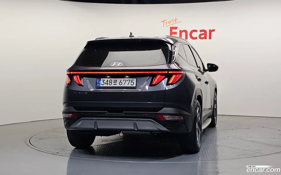 Hyundai Tucson 2.0 2WD 2023 — миниатюра 4