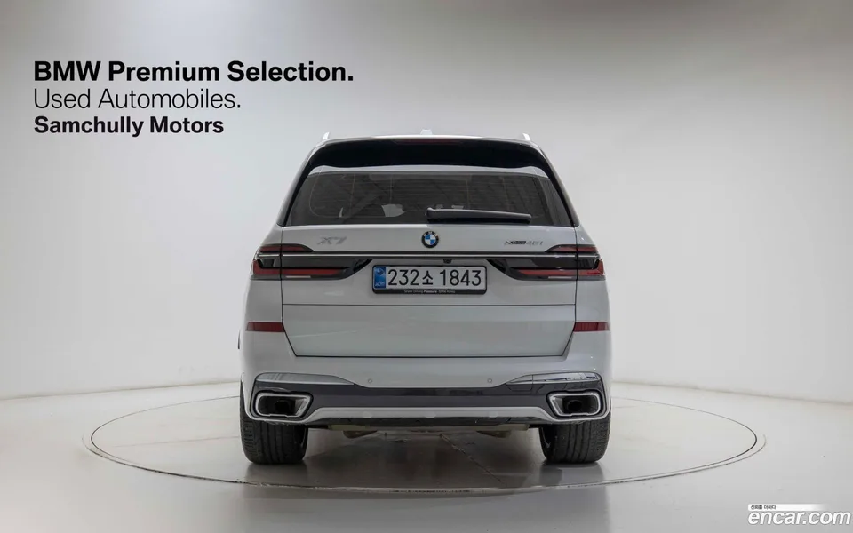 BMW X7 xDrive 40i M 6 2025 — thumbnail 4