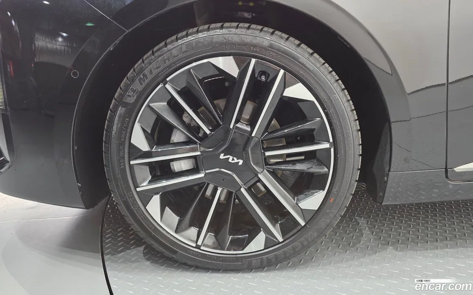 Kia K8 Hybrid 2025 — миниатюра 2