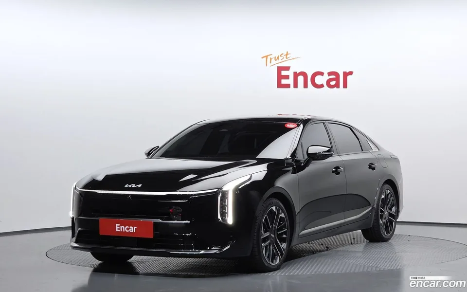 Kia K8 Hybrid 2025