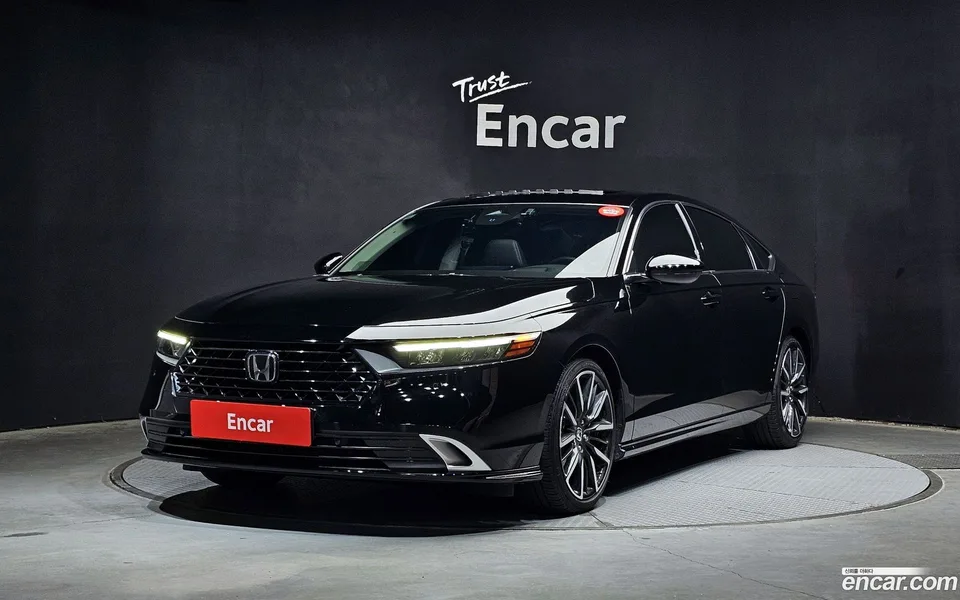 Honda Accord 2.0 2024 — фото 1, купить с доставкой в Москву