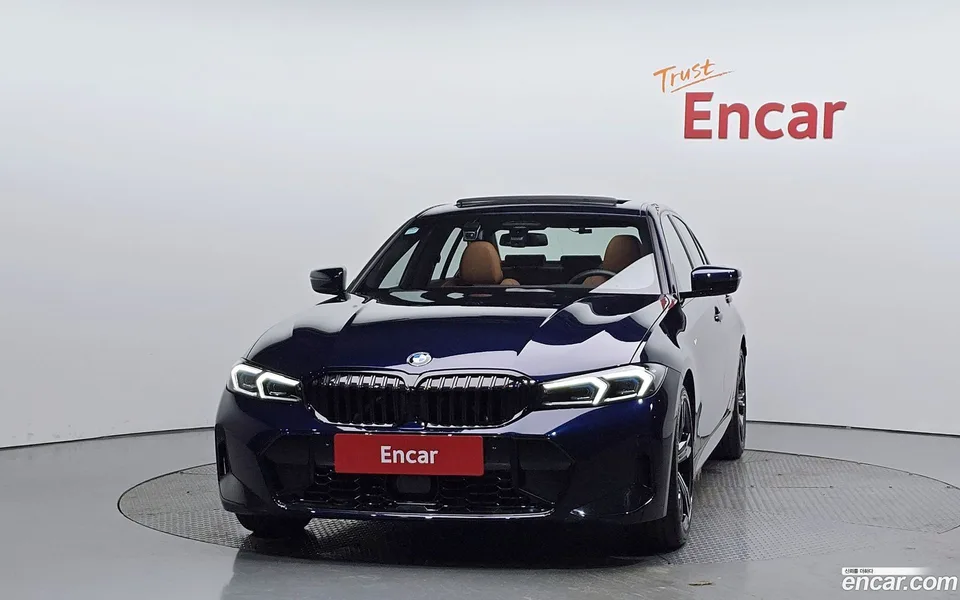 BMW 3 Series 320i M 2025 — миниатюра 3