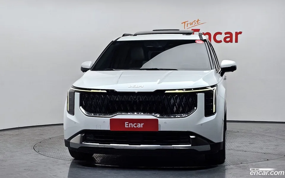 Kia Carnival HEV 9 2024 — thumbnail 3