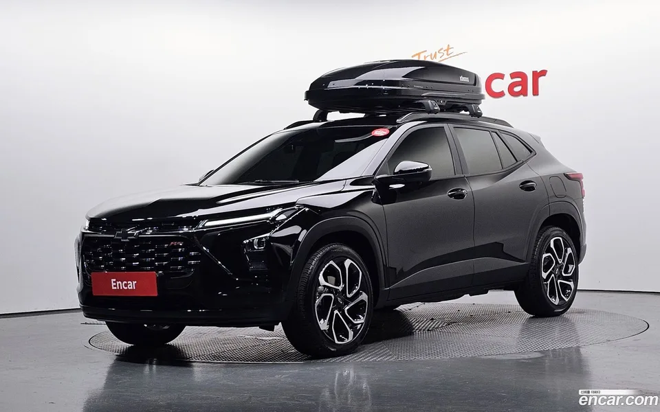 Chevrolet Trax Crossover 1.2 RS 2024 — фото 1, купить с доставкой в Москву